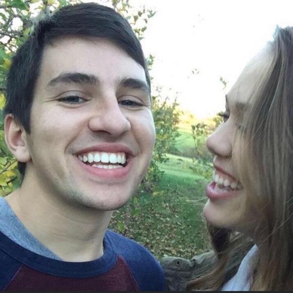 Meet your Posher, Morgan - Picture 2 of 2